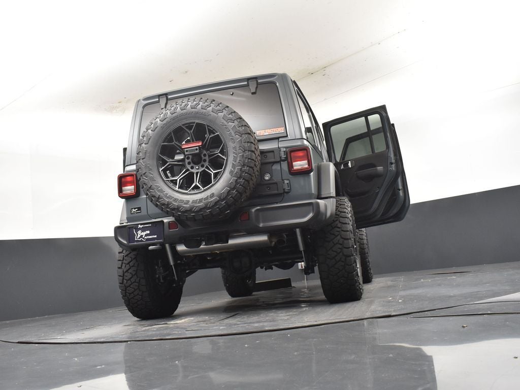 2025 Jeep Wrangler WRANGLER 4-DOOR WILLYS SCA Black Widow