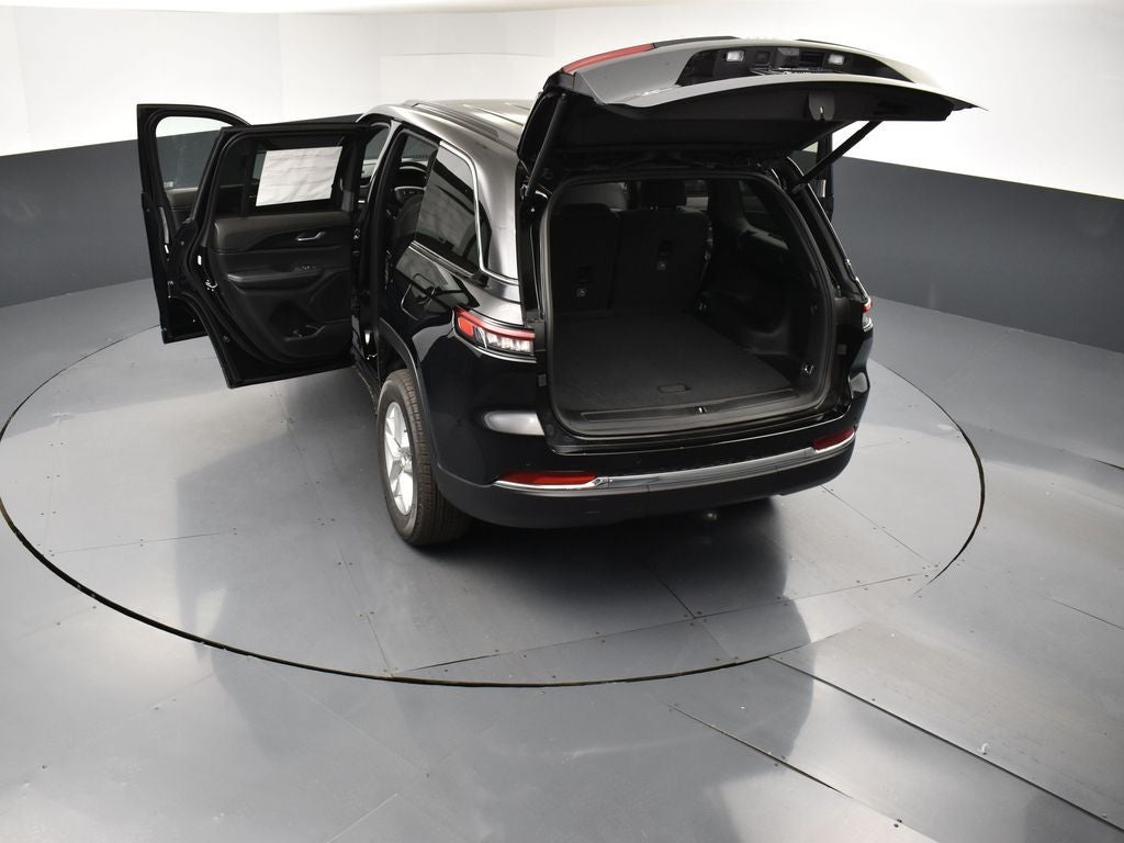 2026 Jeep Grand Cherokee Laredo X