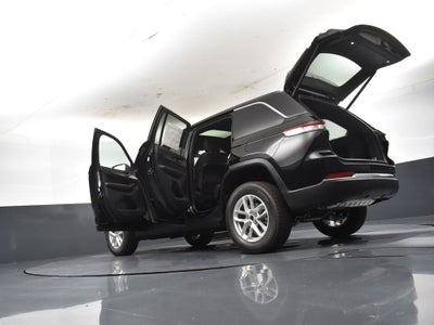 2026 Jeep Grand Cherokee Laredo X