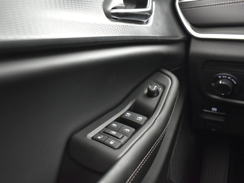 2026 Jeep Grand Cherokee Laredo X