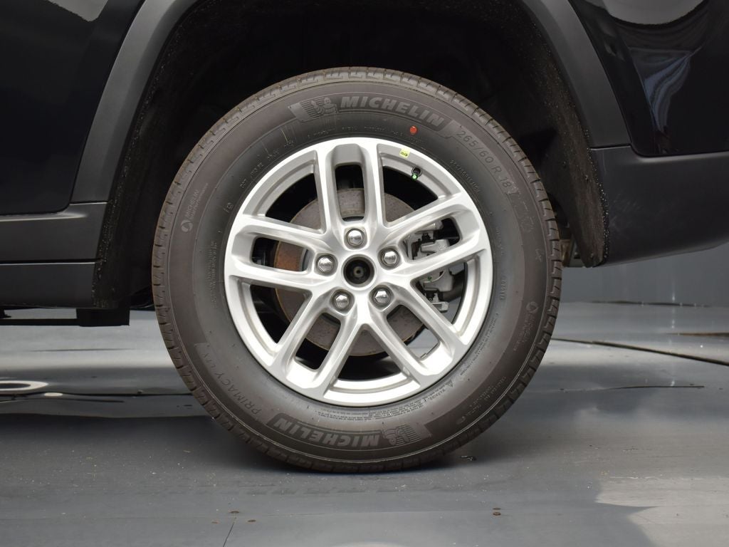 2026 Jeep Grand Cherokee Laredo X