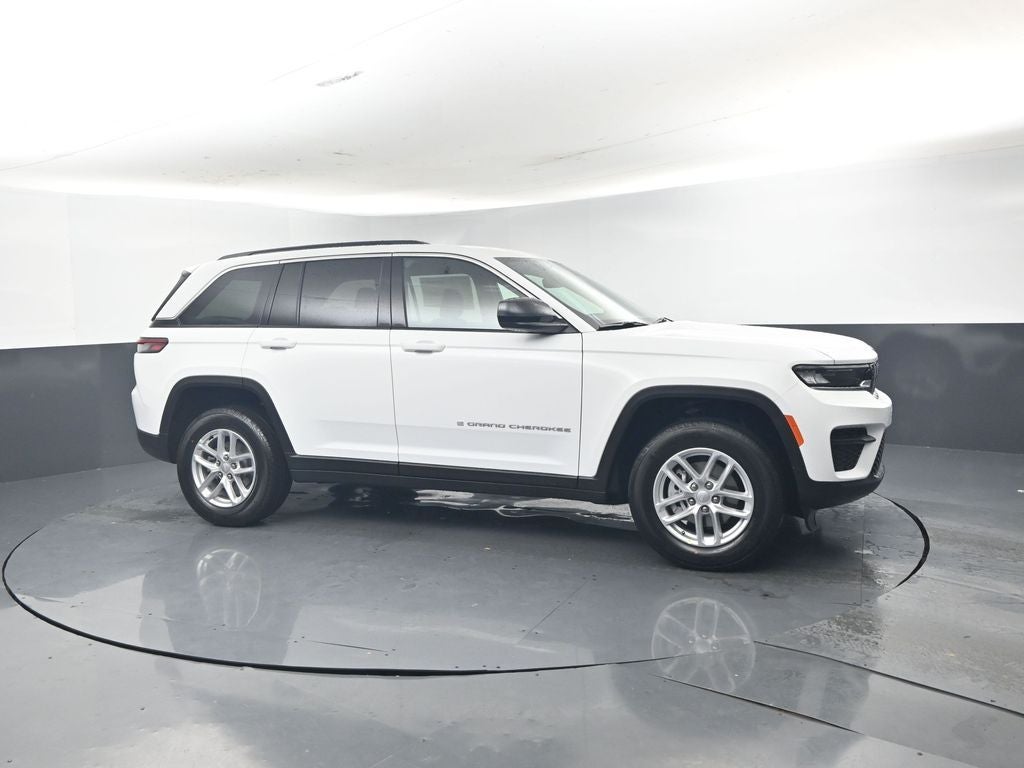 2026 Jeep Grand Cherokee GRAND CHEROKEE LAREDO 4X2