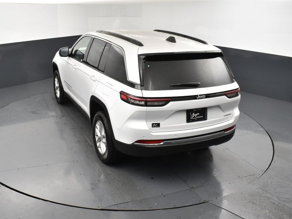 2026 Jeep Grand Cherokee GRAND CHEROKEE LAREDO 4X2