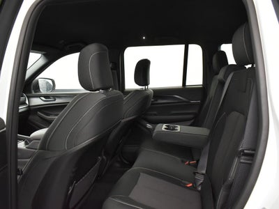 2026 Jeep Grand Cherokee GRAND CHEROKEE LAREDO 4X2