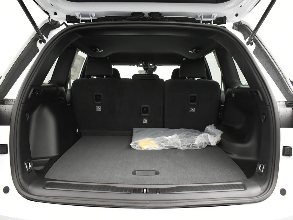 2026 Jeep Grand Cherokee GRAND CHEROKEE LAREDO 4X2