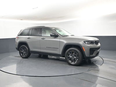 2027 Jeep Grand Cherokee GRAND CHEROKEE LAREDO ALTITUDE 4X2