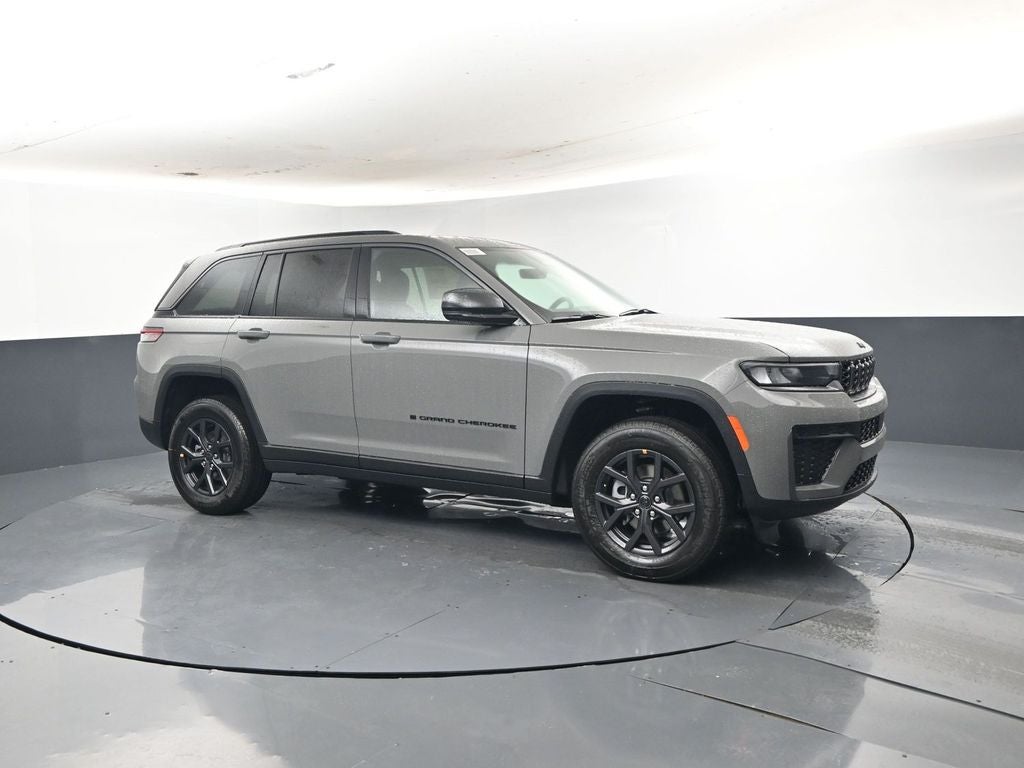 2027 Jeep Grand Cherokee GRAND CHEROKEE LAREDO ALTITUDE 4X2