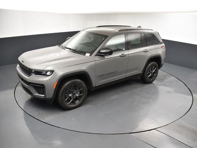 2027 Jeep Grand Cherokee GRAND CHEROKEE LAREDO ALTITUDE 4X2