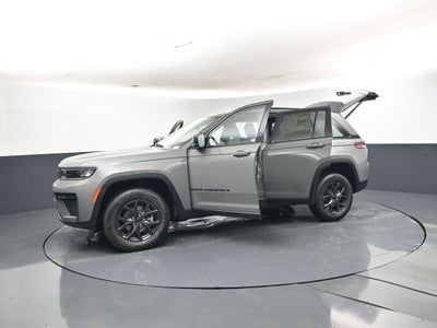 2027 Jeep Grand Cherokee GRAND CHEROKEE LAREDO ALTITUDE 4X2
