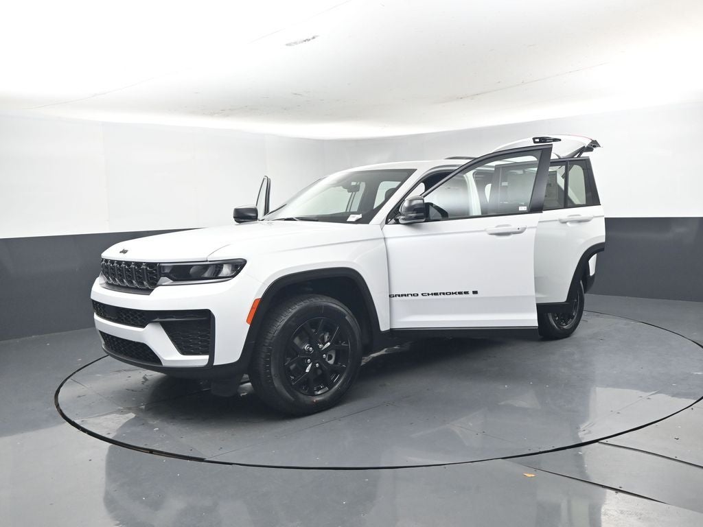 2026 Jeep Grand Cherokee GRAND CHEROKEE LAREDO ALTITUDE 4X2