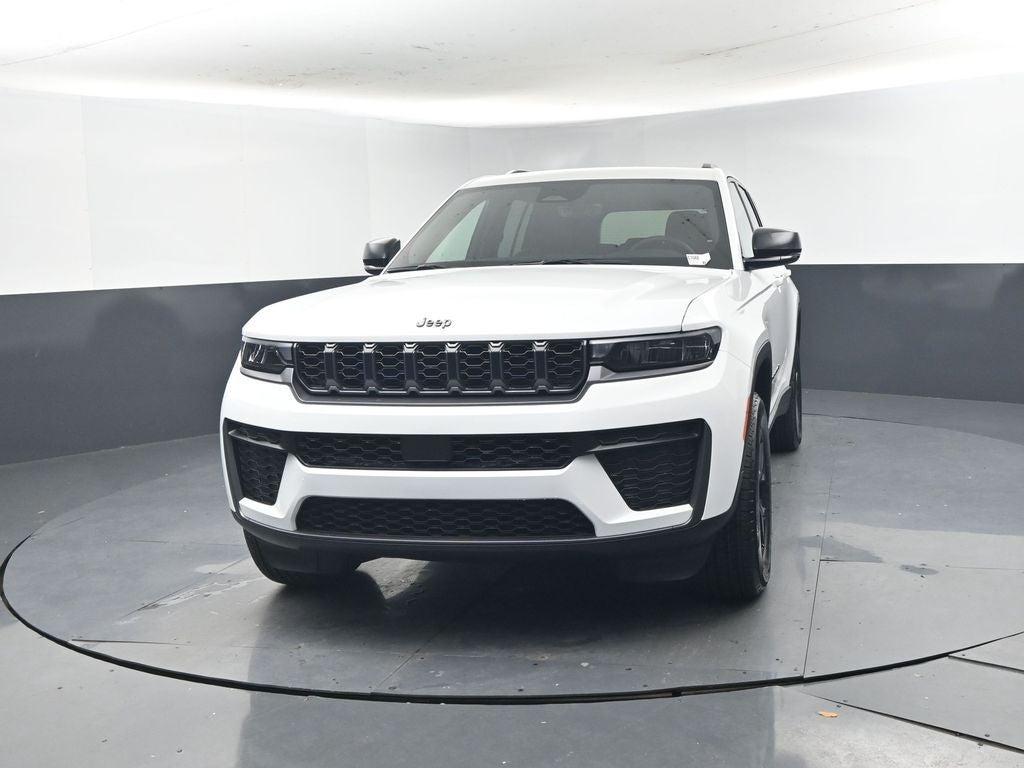 2026 Jeep Grand Cherokee GRAND CHEROKEE LAREDO ALTITUDE 4X2