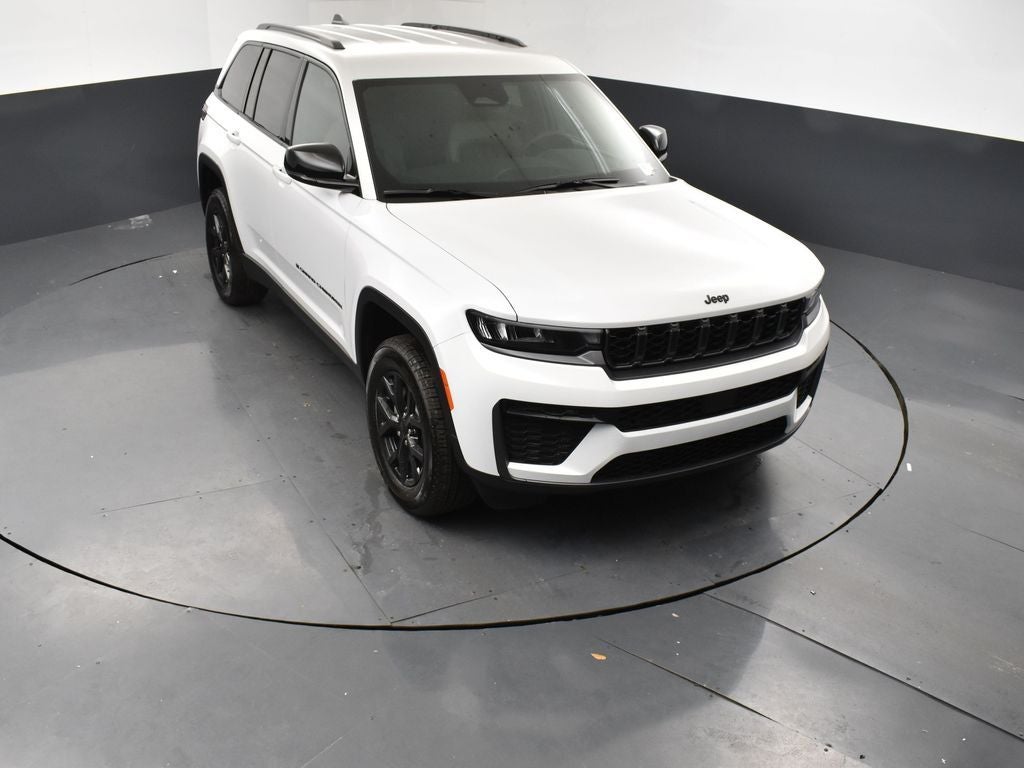 2026 Jeep Grand Cherokee GRAND CHEROKEE LAREDO ALTITUDE 4X2