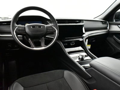 2026 Jeep Grand Cherokee GRAND CHEROKEE LAREDO ALTITUDE 4X2