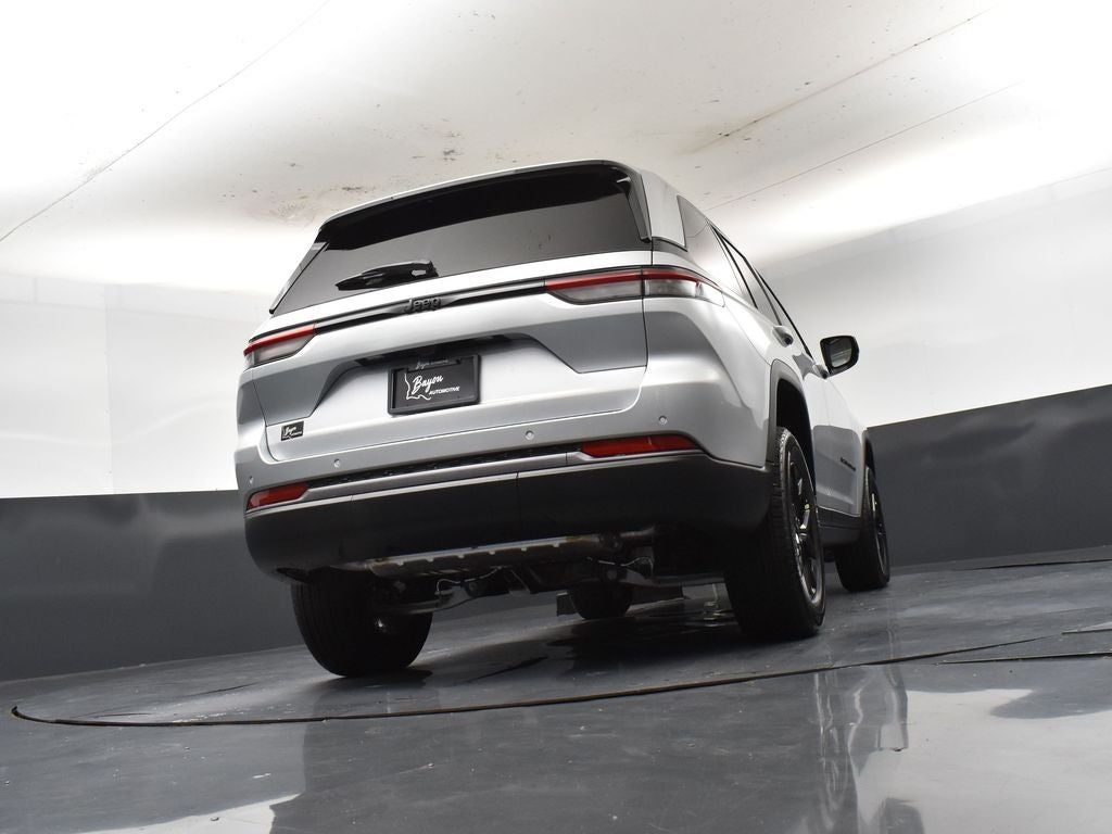 2026 Jeep Grand Cherokee GRAND CHEROKEE LAREDO ALTITUDE 4X2