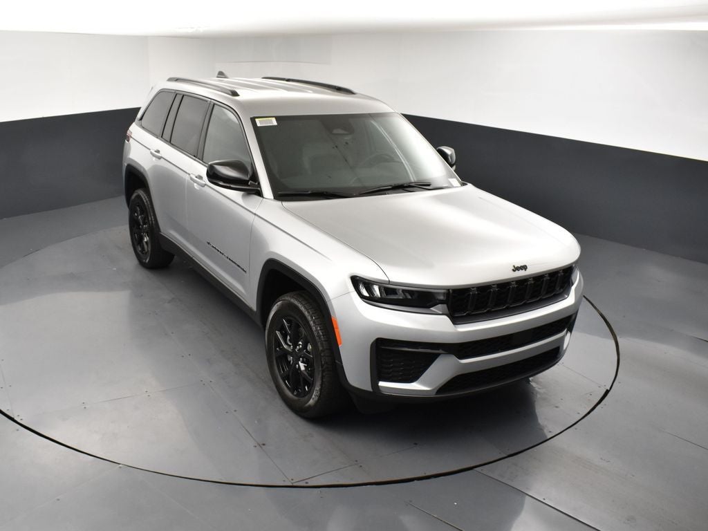 2026 Jeep Grand Cherokee GRAND CHEROKEE LAREDO ALTITUDE 4X2