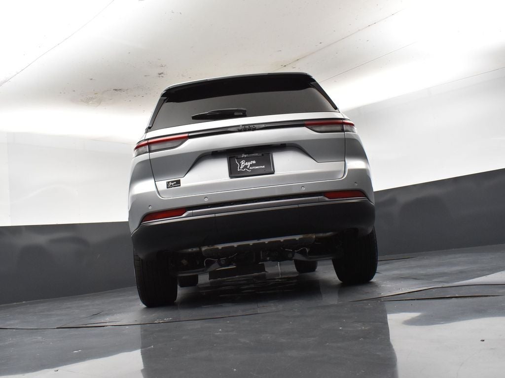 2026 Jeep Grand Cherokee GRAND CHEROKEE LAREDO ALTITUDE 4X2