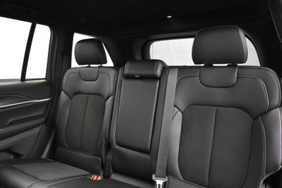 2026 Jeep Grand Cherokee GRAND CHEROKEE LAREDO ALTITUDE 4X2