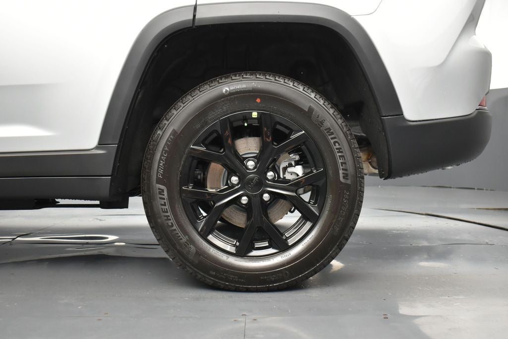 2026 Jeep Grand Cherokee GRAND CHEROKEE LAREDO ALTITUDE 4X2