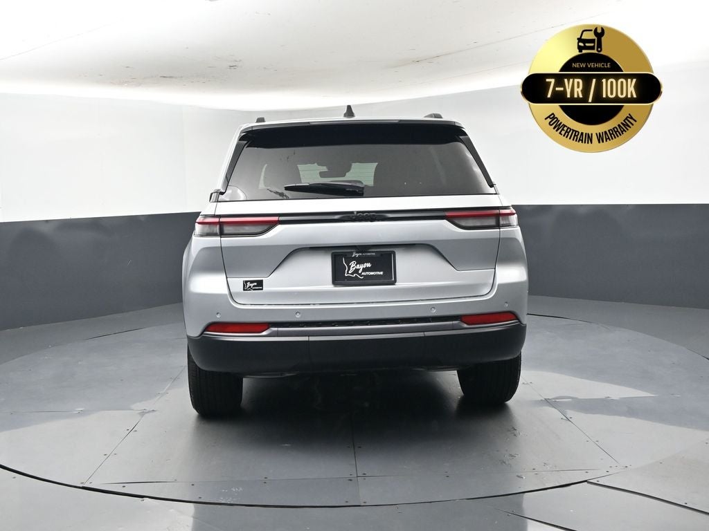 2026 Jeep Grand Cherokee GRAND CHEROKEE LAREDO ALTITUDE 4X2