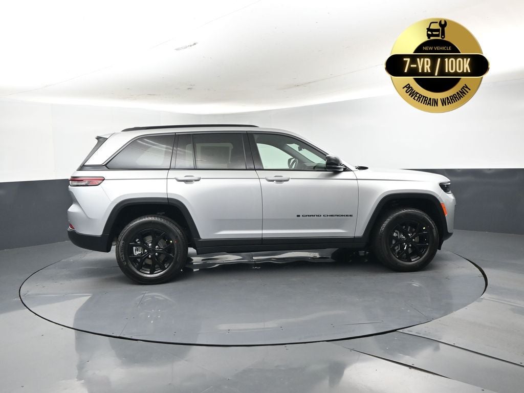 2026 Jeep Grand Cherokee GRAND CHEROKEE LAREDO ALTITUDE 4X2