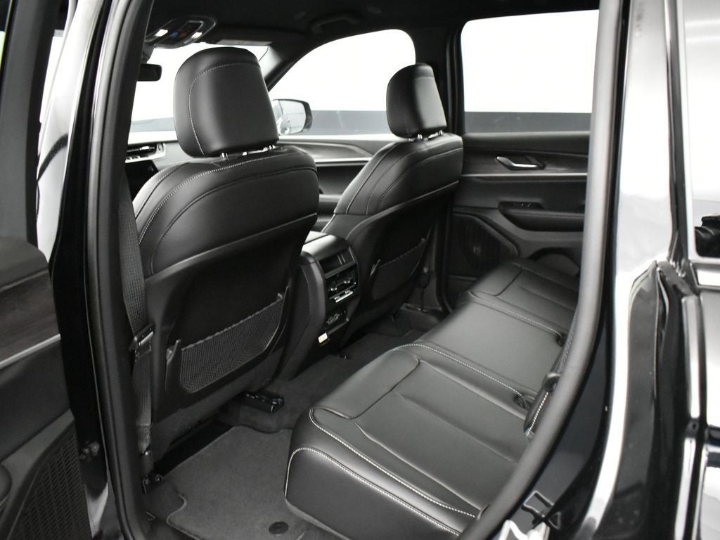 2025 Jeep Grand Cherokee GRAND CHEROKEE LIMITED 4X2