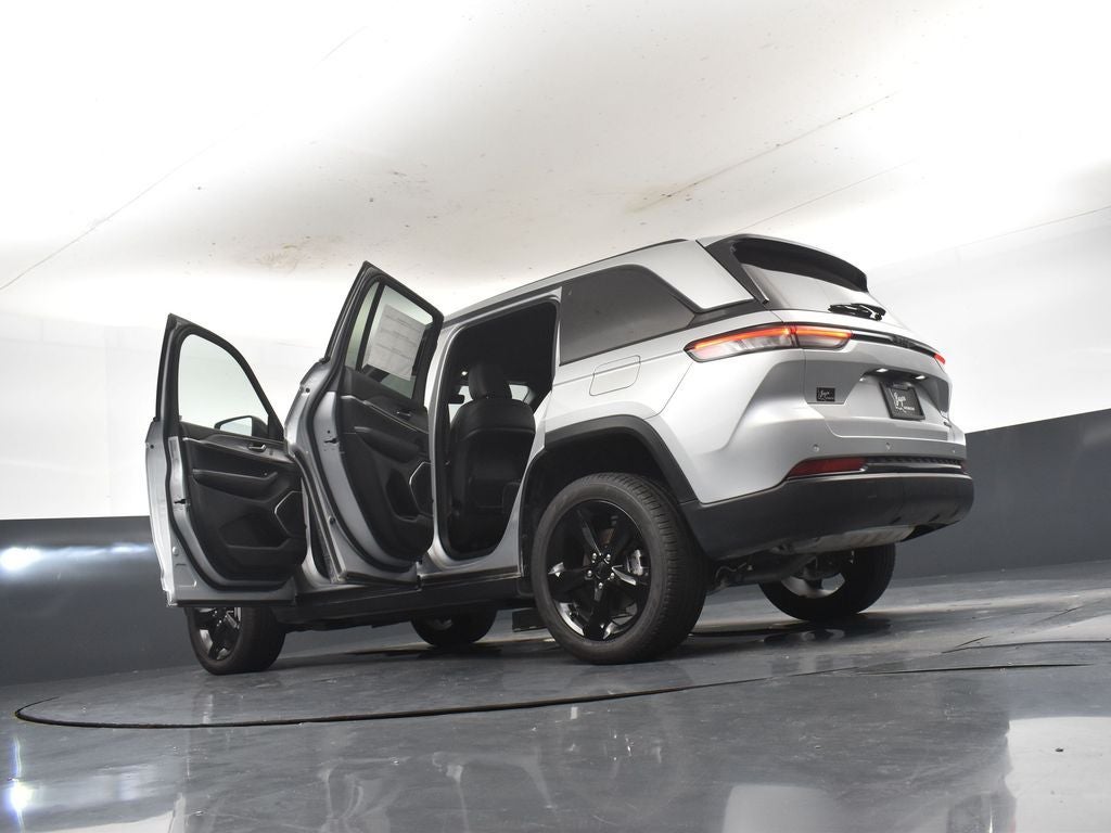 2025 Jeep Grand Cherokee GRAND CHEROKEE LIMITED 4X2