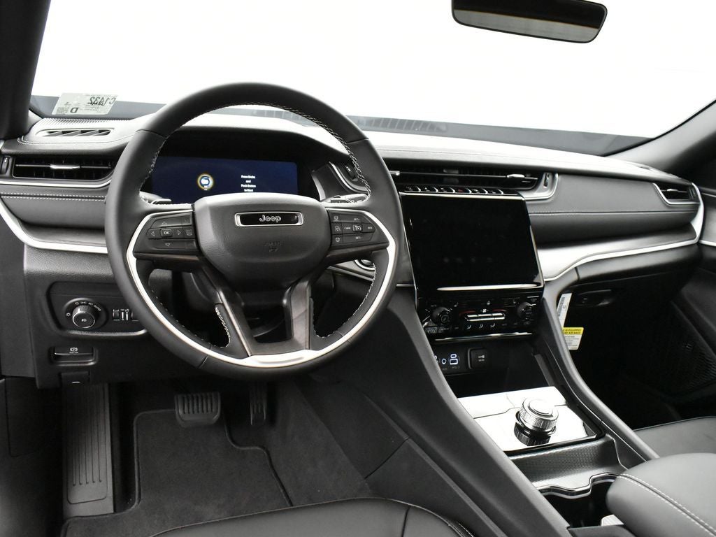 2025 Jeep Grand Cherokee GRAND CHEROKEE LIMITED 4X2