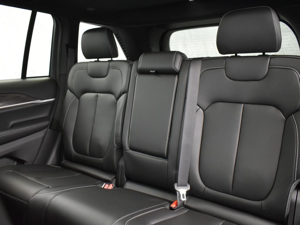 2026 Jeep Grand Cherokee GRAND CHEROKEE LIMITED 4X2