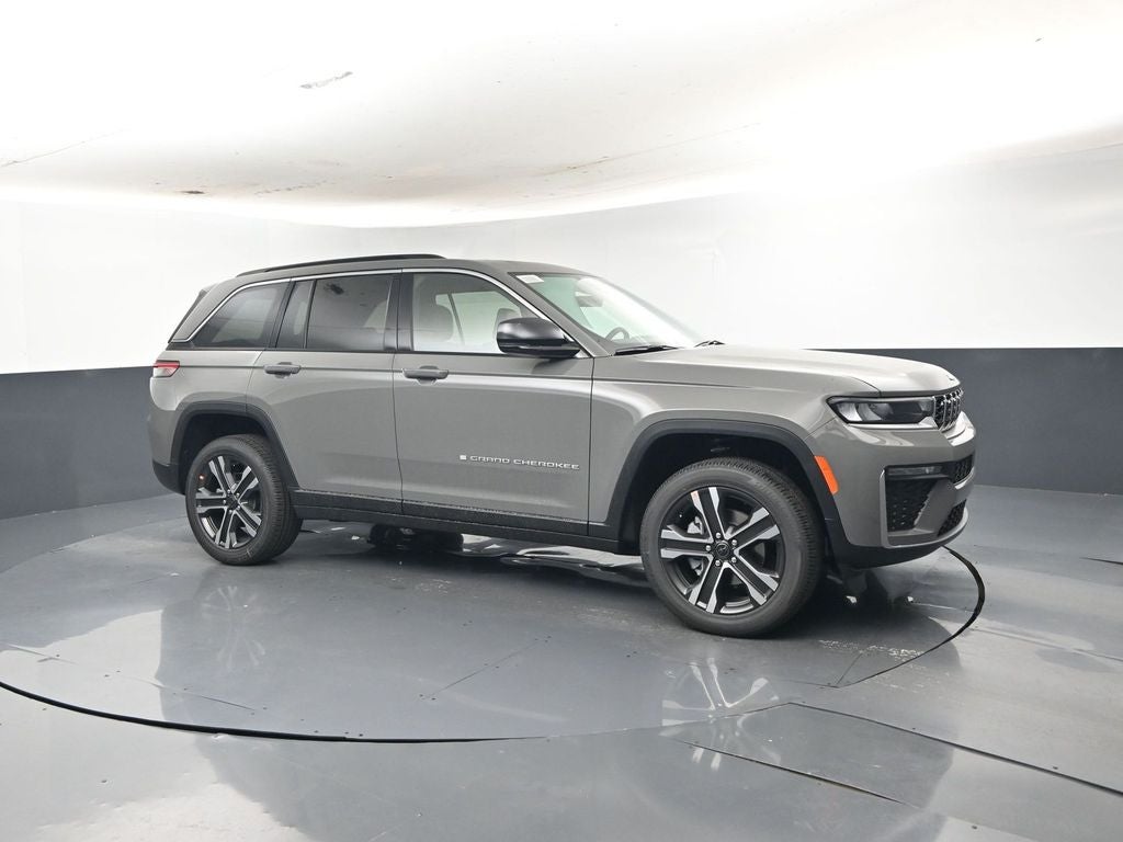 2027 Jeep Grand Cherokee GRAND CHEROKEE LIMITED 4X2