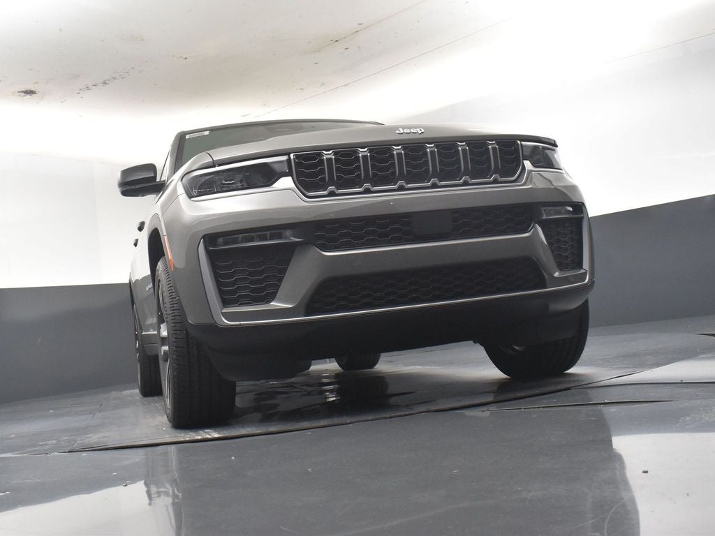 2027 Jeep Grand Cherokee GRAND CHEROKEE LIMITED 4X2