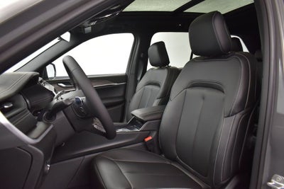 2027 Jeep Grand Cherokee GRAND CHEROKEE LIMITED 4X2