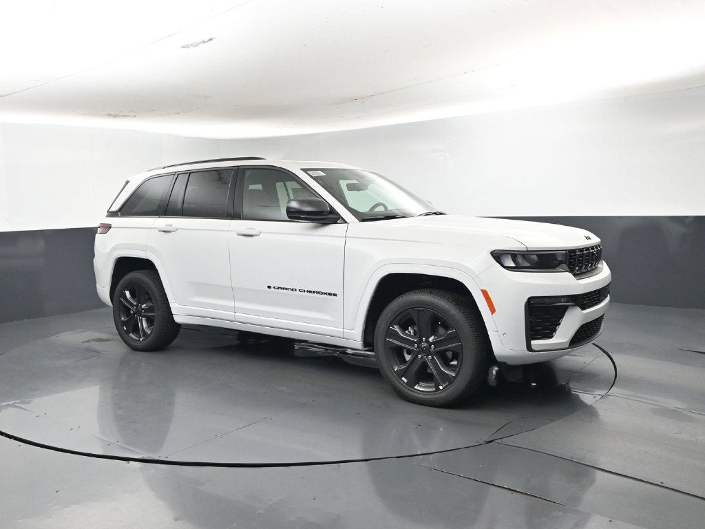 2027 Jeep Grand Cherokee GRAND CHEROKEE LIMITED RESERVE 4X4