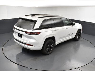 2027 Jeep Grand Cherokee GRAND CHEROKEE LIMITED RESERVE 4X4