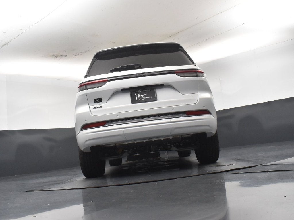 2027 Jeep Grand Cherokee GRAND CHEROKEE LIMITED RESERVE 4X4