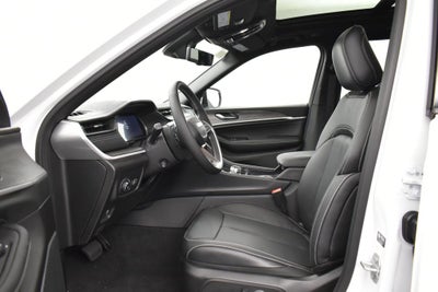 2027 Jeep Grand Cherokee GRAND CHEROKEE LIMITED RESERVE 4X4