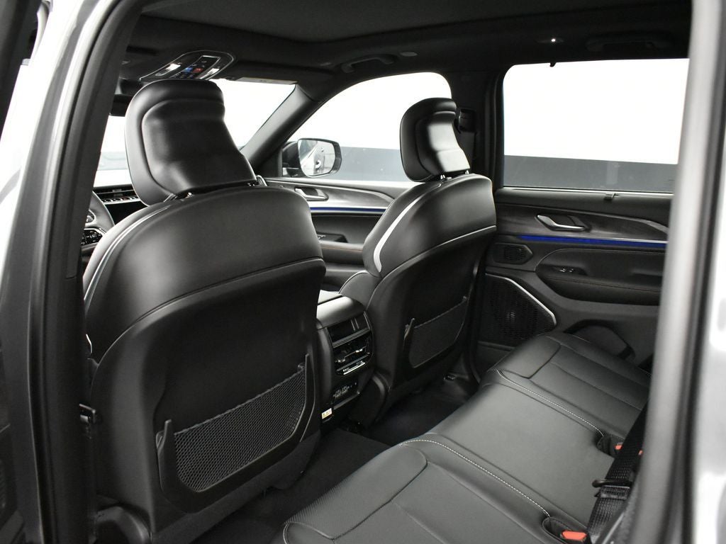 2025 Jeep Grand Cherokee GRAND CHEROKEE OVERLAND 4X4