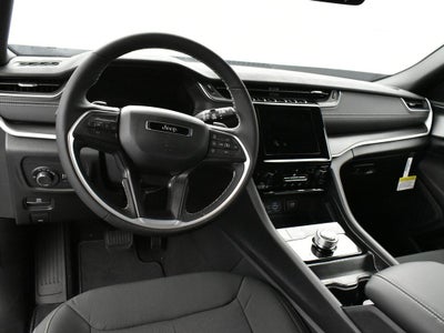 2025 Jeep Grand Cherokee GRAND CHEROKEE L LAREDO X 4X2