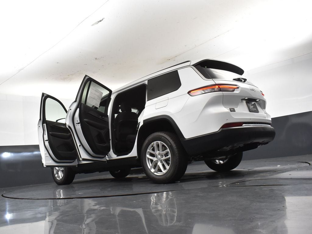 2026 Jeep Grand Cherokee GRAND CHEROKEE L LAREDO 4X2
