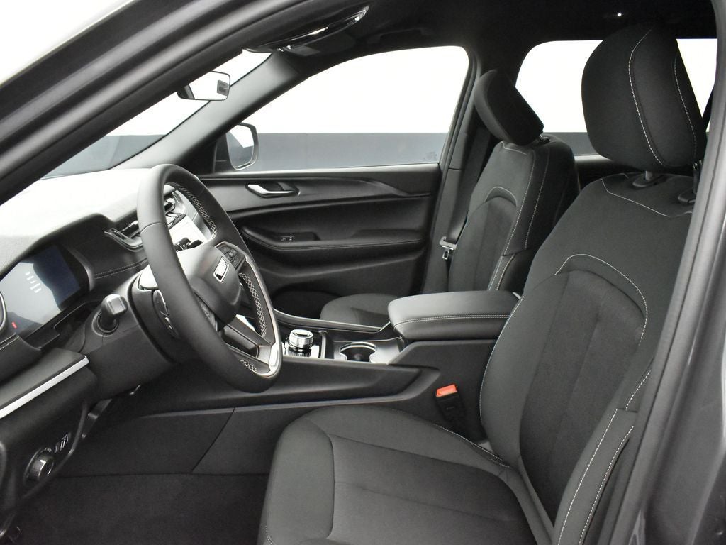 2026 Jeep Grand Cherokee GRAND CHEROKEE L LAREDO 4X2