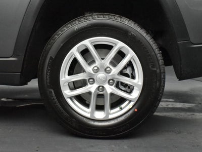 2026 Jeep Grand Cherokee GRAND CHEROKEE L LAREDO 4X2