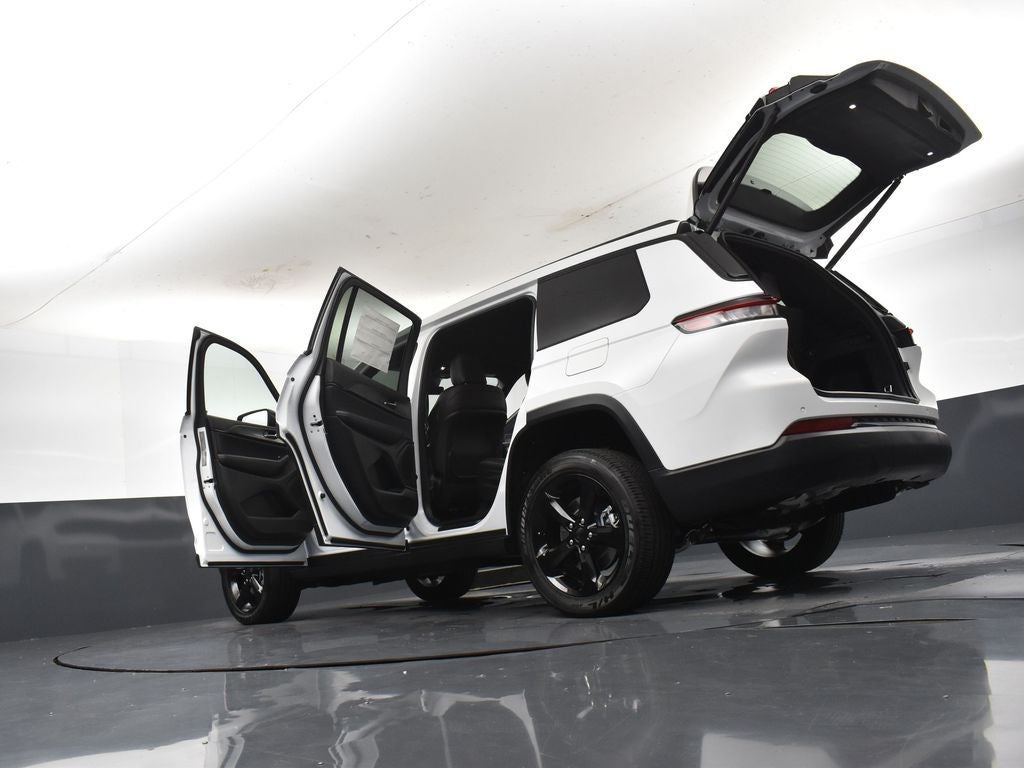 2025 Jeep Grand Cherokee GRAND CHEROKEE L ALTITUDE 4X2