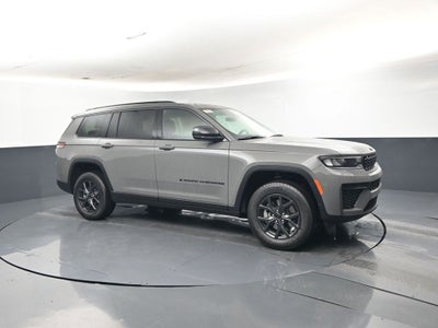 2027 Jeep Grand Cherokee GRAND CHEROKEE L LAREDO ALTITUDE 4X2