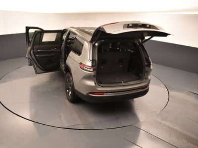 2027 Jeep Grand Cherokee GRAND CHEROKEE L LAREDO ALTITUDE 4X2