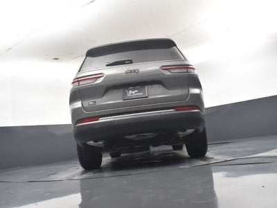 2027 Jeep Grand Cherokee GRAND CHEROKEE L LAREDO ALTITUDE 4X2