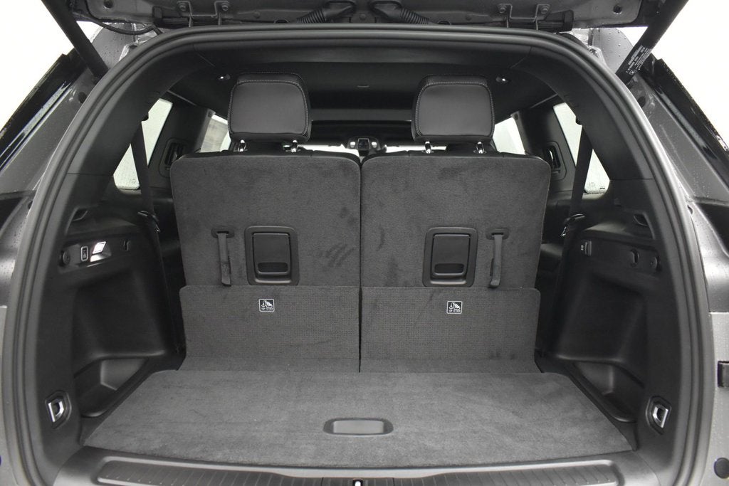 2027 Jeep Grand Cherokee GRAND CHEROKEE L LAREDO ALTITUDE 4X2