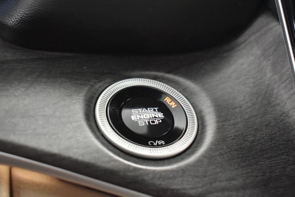 2024 Jeep Grand Cherokee L Limited 4x2