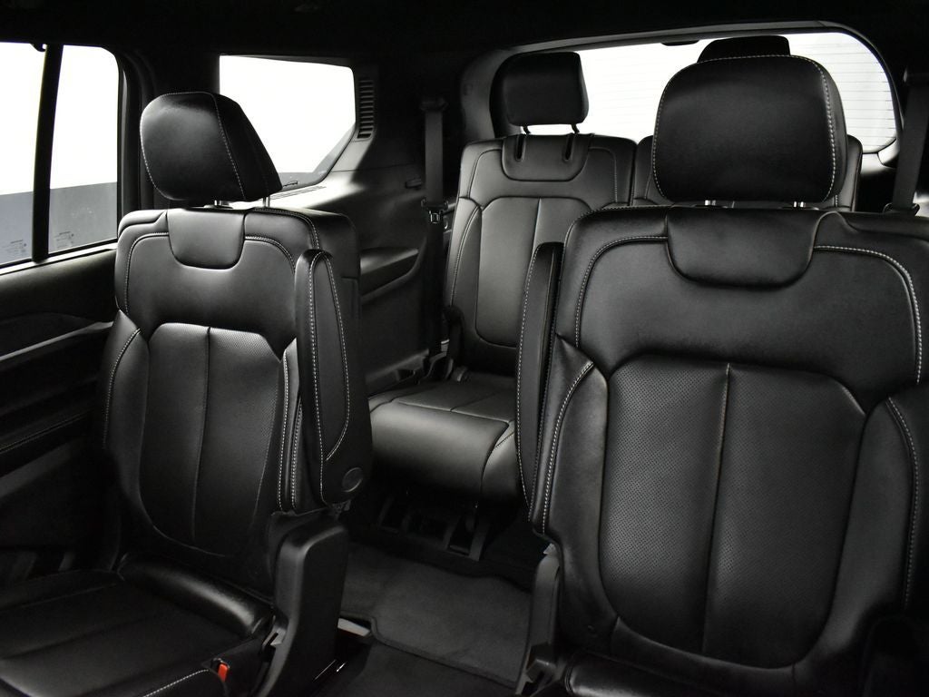 2025 Jeep Grand Cherokee GRAND CHEROKEE L LIMITED 4X2