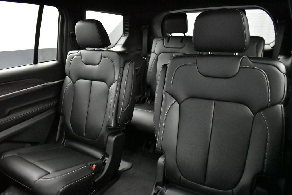 2026 Jeep Grand Cherokee GRAND CHEROKEE L LIMITED 4X2