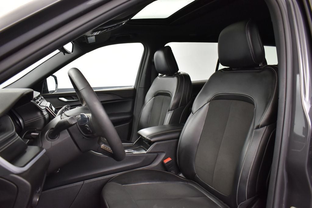 2024 Jeep Grand Cherokee L Altitude X 4x4