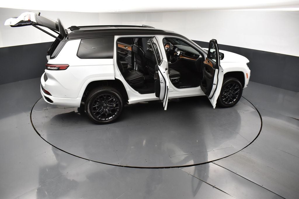 2025 Jeep Grand Cherokee L Summit Reserve 4x4